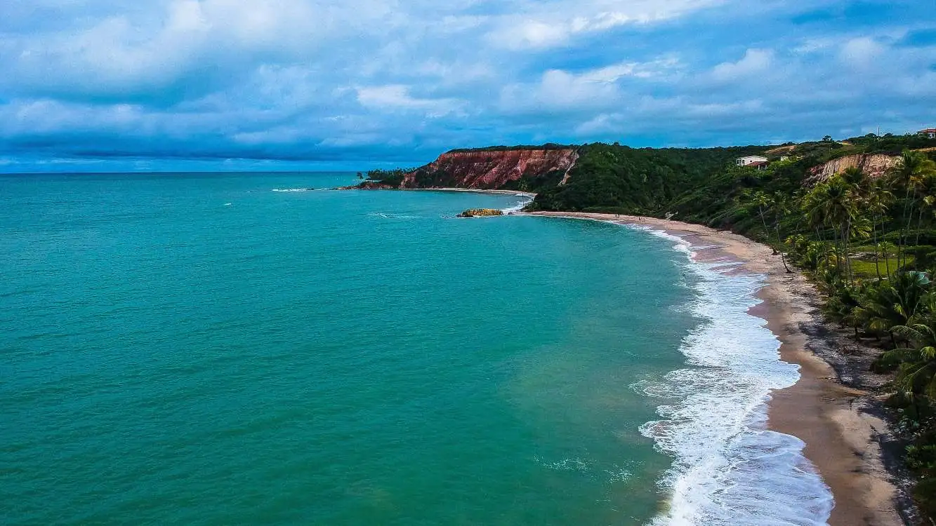 Praia localizada na Paraíba